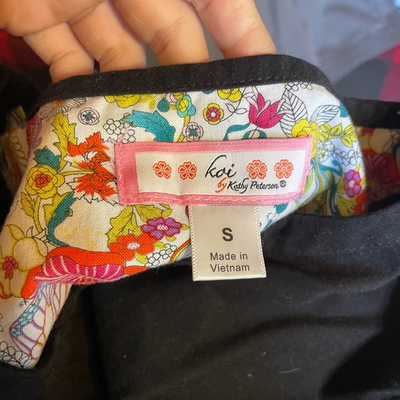 8 piece scrub bundle! - Picture 16 of 16